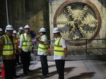 Jokowi Tinjau Pengeboran Proyek MRT