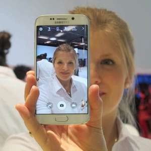 Samsung Mulai Kurangi Jualan Ponsel