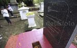 Mengunjungi Makam Belanda di Kebun Raya Bogor
