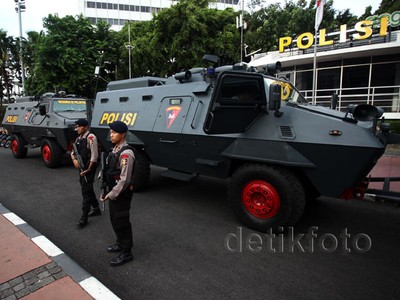 Malam Natal, Baracuda Siaga di Bundaran HI