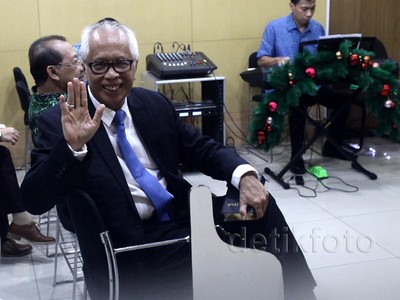 5 Tahanan KPK Ikuti Misa Natal di KPK