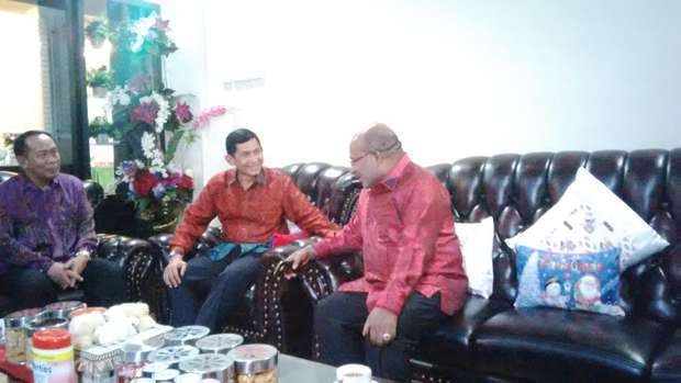 Gubernur Papua Minta Kepastian Pemerintah Soal Freeport