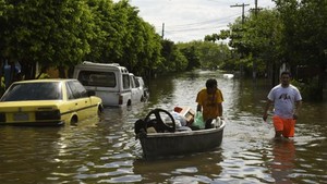 Banjir di Paraguay, Argentina, Brasil & Uruguay Paksa 150 Ribu Orang Mengungsi