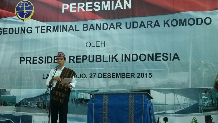 Jokowi Resmikan Bandara Komodo di NTT