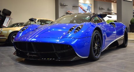Produksi Pertama Pagani Huayra Dijual di Arab Saudi