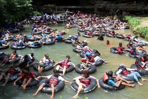Wisatawan Masih Padati Gua Pindul di Gunungkidul