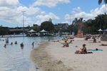 Bikini & Taman Nyaman di South Bank, Brisbane