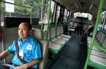 Bus Feeder Koridor 6 Masih Sepi Penumpang