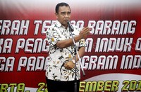 Ketua Umum KONI Tono Suratman memberikan sambutan.