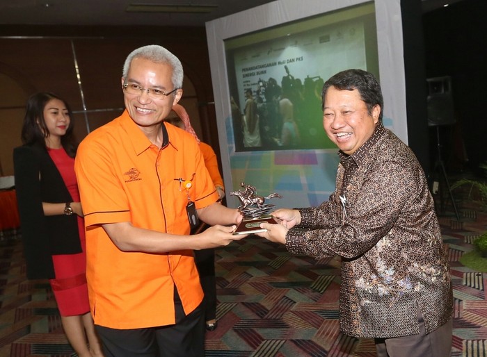 Mandiri Kelola Kas PT Pos Indonesia