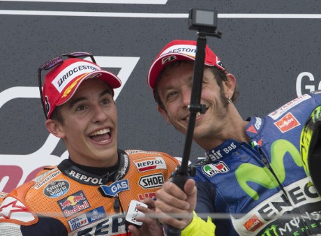 Momen-momen Terbaik MotoGP 2015