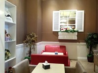 Desain interior di The Food Quarter membuat setiap pengunjungnya merasa nyaman.
