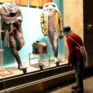 Memotret Manekin Berbalut Fashion Nan Cantik