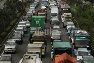 Tol Jakarta-Cikampek Sering Macet, Jasa Marga Usul Bikin Cikampek II dan Bertingkat
