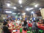 Mantap! Kepiting Saus Padang Racikan Warung Seafood Legendaris