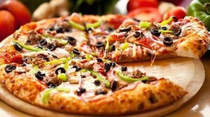 Resto Pizza Ini Beri Pizza Gratis Setahun Bagi yang Temukan Perampok