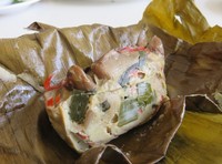 Pepes jamur yang dibalut dengan daun pisang bisa jadi pilihan enak bagi Anda yang kangen makanan Sunda rumahan.