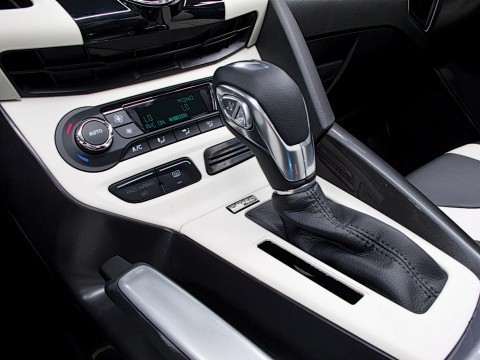 Ini Gejala-gejala Oli Transmisi Otomatis Mobil Perlu Diganti