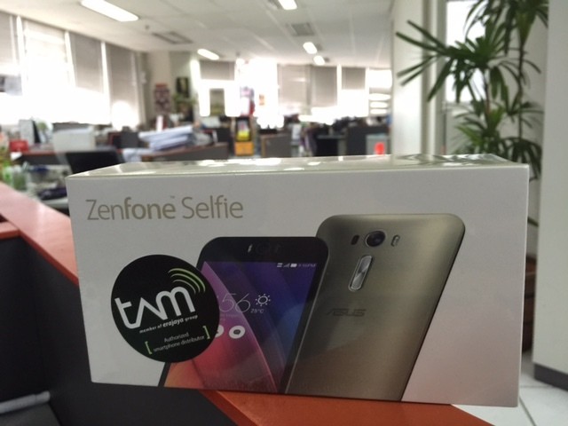 Asus Zenfone 2 Selfie (rou/detikINET) Asus Zenfone 2 Selfie (rou/detikINET)