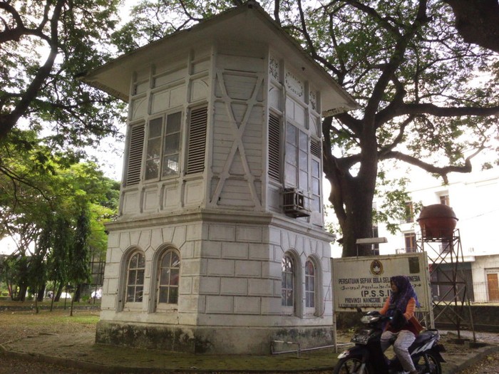 Inikah Kantor Telepon Pertama di Indonesia?