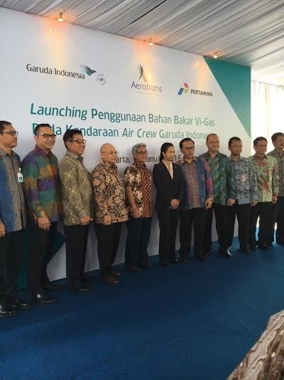 Garuda Indonesia Luncurkan Kendaraan Dinas Pakai BBG