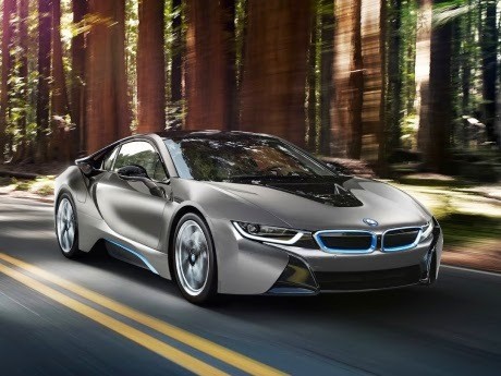 Peranti Stability Control Bermasalah, Beberapa BMW i8 Ditarik