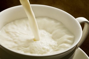 Tambahkan 5 Bahan Ini Agar Susu Hangat Makin Enak
