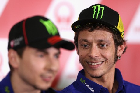 Rossi Tuntut Lorenzo Lebih Menghormatinya