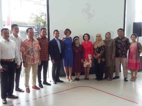 Komunitas Pemilik Ferarri Sumbang Rp 500 Juta untuk Amal