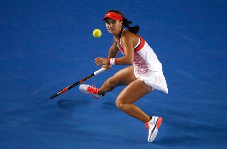 Nyam! Setoples Selai Sumber Tenaga Davis Saat Duel dengan Sharapova