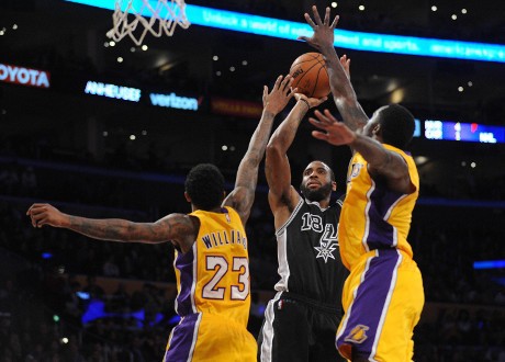 Kalahkan Lakers, Spurs Catatkan 13 Kemenangan Beruntun
