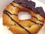 Donat Mochido dan French Cruller yang Unik dari Mister Donut