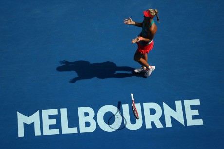 Atasi Konta Dua Set Langsung, Kerber Tantang Serena di Final