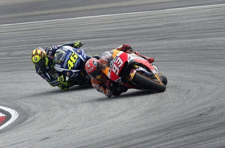 Bahas Insiden Marquez-Rossi, Espargaro: Semoga Tak Ada Kontroversi Lagi