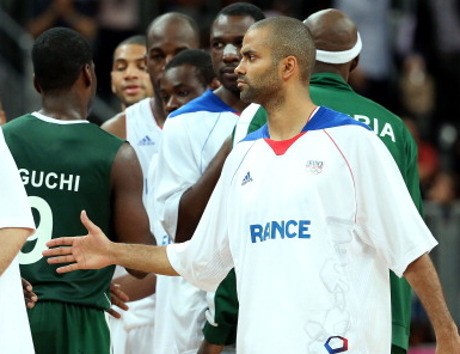 Faktor Keluarga Bikin Tony Parker Bisa Absen di Olimpiade