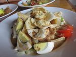 Mencicip Kelezatan Lontong Cap Go Meh Komplet di Mas Sem-Lo