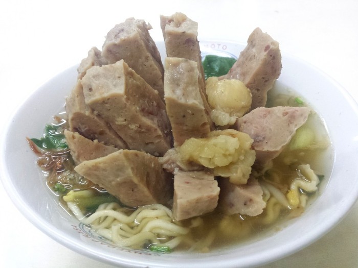 Bakso Gajah Mungkur: Yuk, Jajan Bakso Urat Jumbo yang 