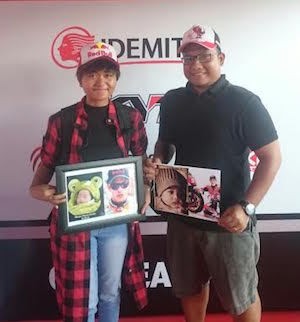 Die Cast dan Foto Putri Tercinta untuk Marquez
