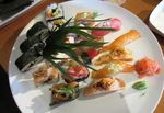 Melihat Keseruan Praktek Bikin Sushi Bersama Sushi Chef Internasional