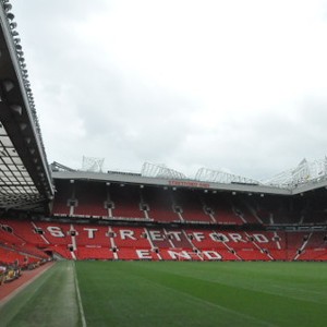 Setelah Tribun untuk Sir Alex, Kini Ada Tribun untuk Sir Bobby Charlton