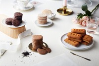 Cookies dan financier bisa jadi hantaran hadiah untuk keluarga atau kerabat tercinta.