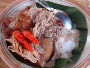 Gudeg Nyemek Gurih yang Selalu Bikin Kangen