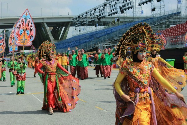 Indonesia Ramaikan Parade Chingay di Singapura
