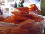 Puas Belanja Camilan di Pasar Tradisional Alor
