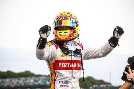 Raja Sapta Okto Janjikan Bantuan untuk Rio