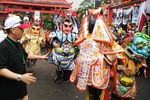 Ondel-Ondel Asli Taiwan Ikut Meriahkan Cap Go Meh Bogor