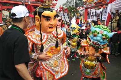 Ondel-Ondel Asli Taiwan Ikut Meriahkan Cap Go Meh Bogor