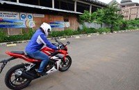 Anggota komunitas Honda CBR menjajal kemampuan produk terbaru Honda itu. (Ist/Wahana).