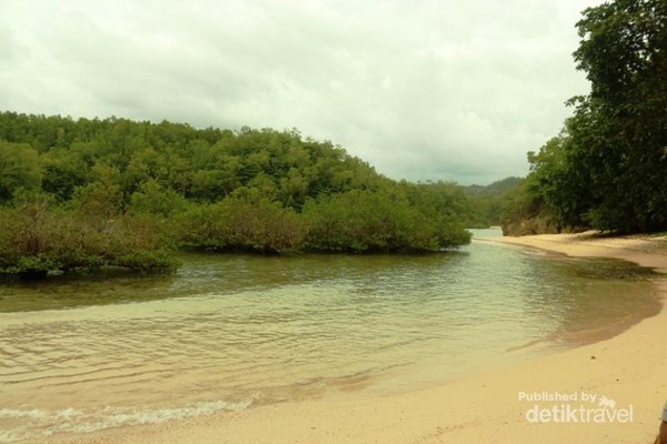 My Lifemy Adventures Pantai Ndangkal Pacitan