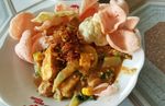 Slurp!Gurih Berempah Laksa Betawi Asli Tangerang Benteng
